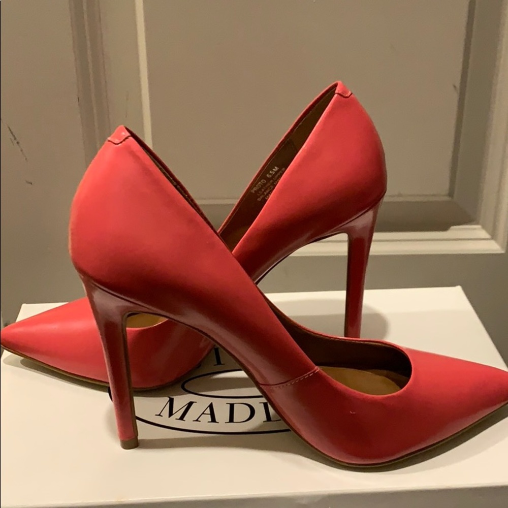 Steve Madden Proto